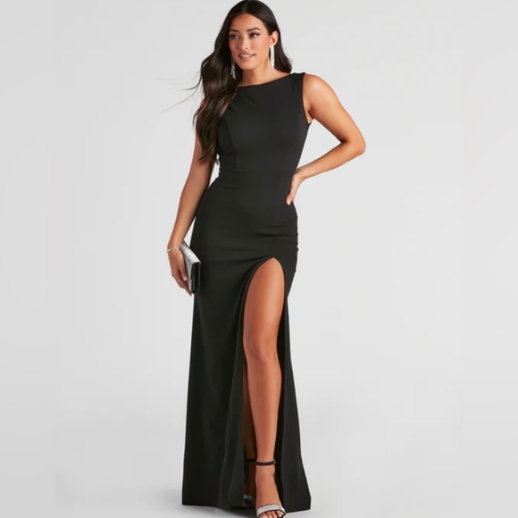 Addie Formal Open Back Crepe Dress - Picture 1 of 2